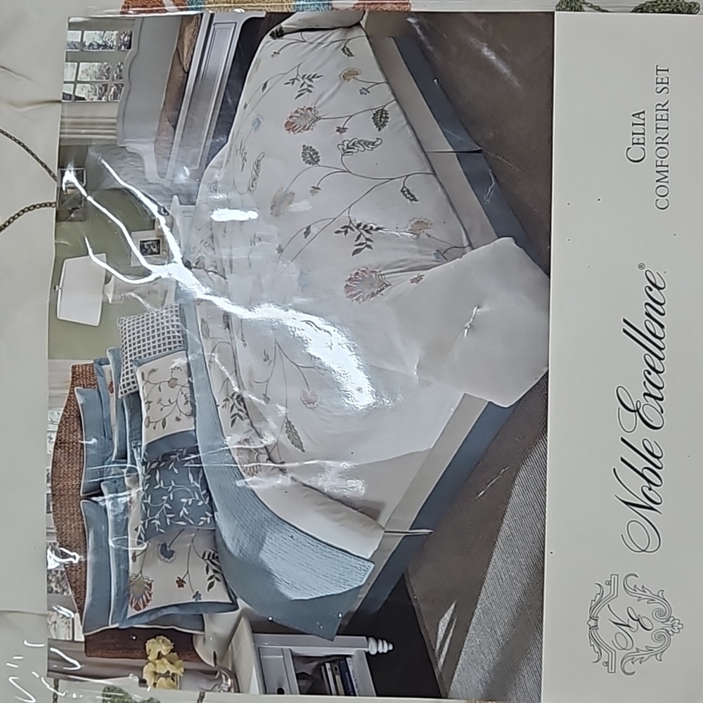 Noble excellence king Celia comforter